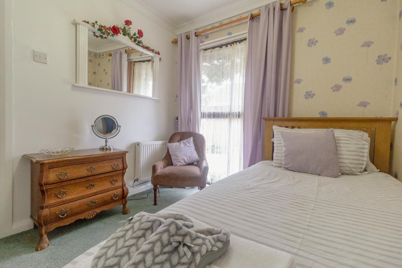 Holiday home Palm Bay's Luxury Bungalow - Self Check In & Parking *