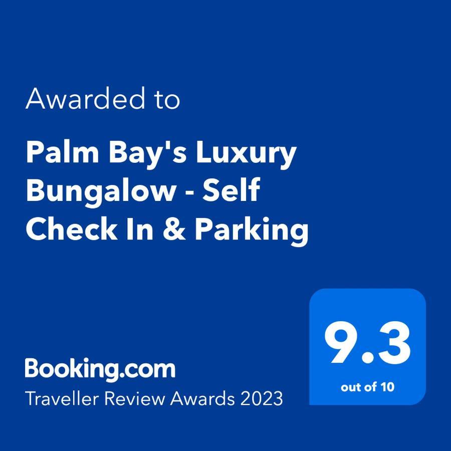 Palm Bay's Luxury Bungalow - Self Check In & Parking Holiday home *